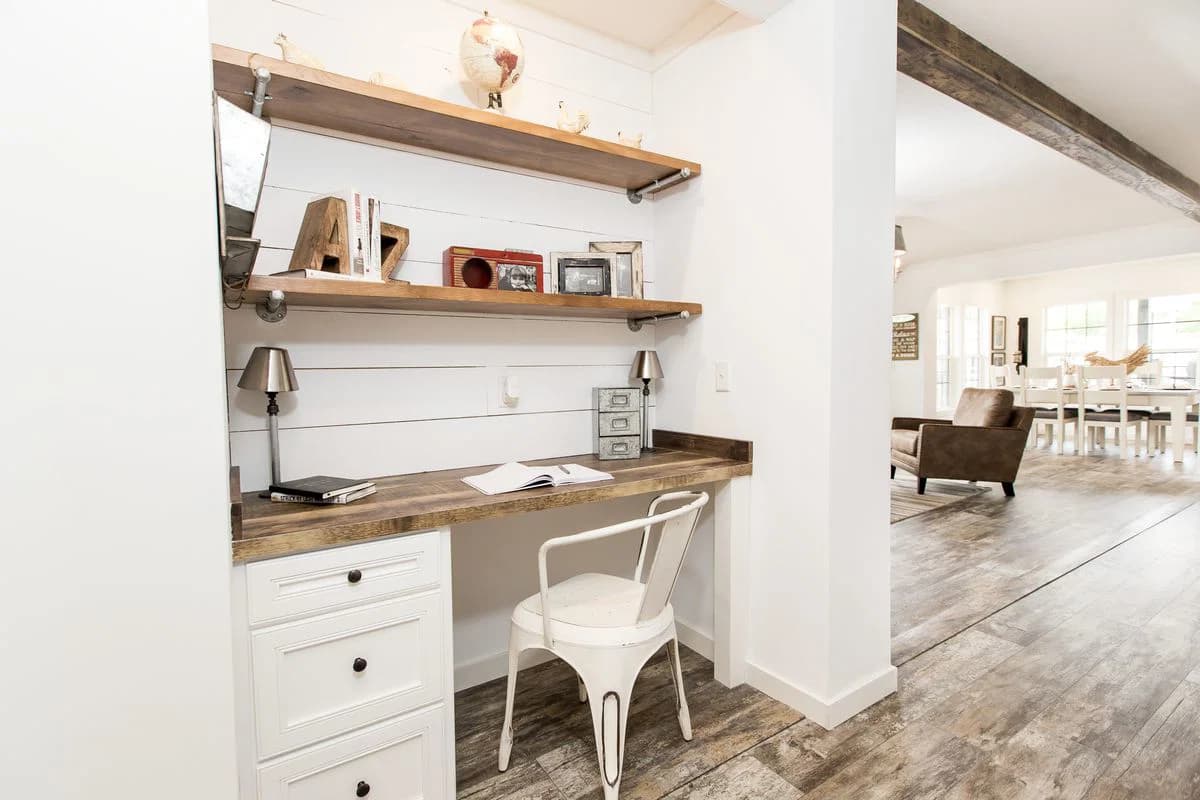 The lulamae interior home features