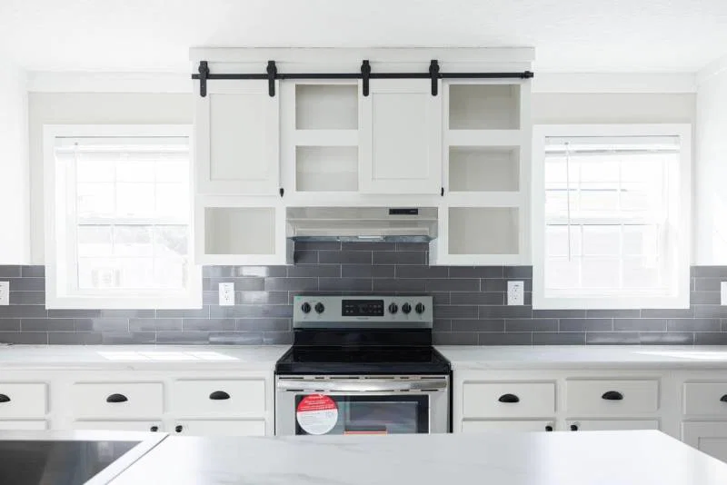 Liberty kitchen home features
