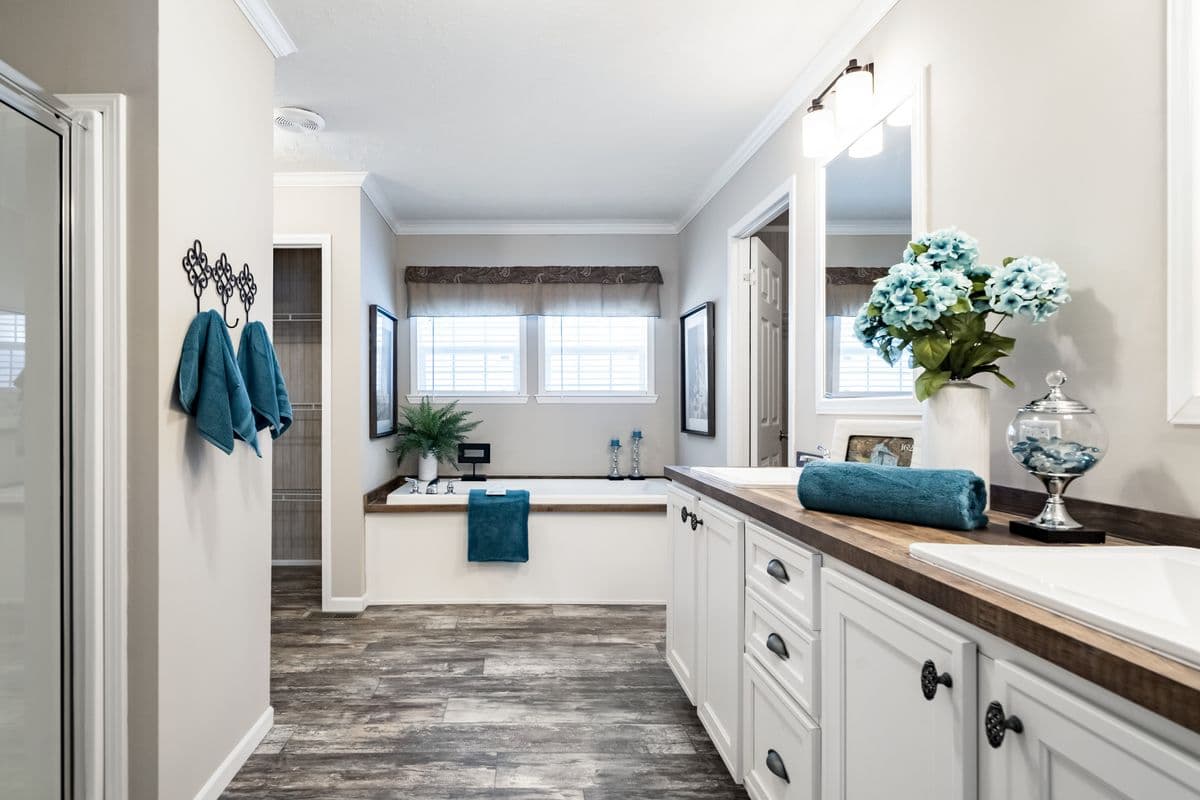 The roddy bathroom home features