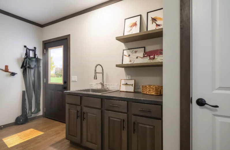 The keep interior home features