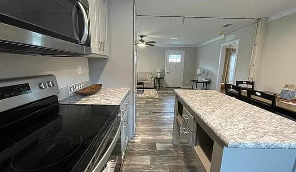 Champion community 2844444 kitchen home features