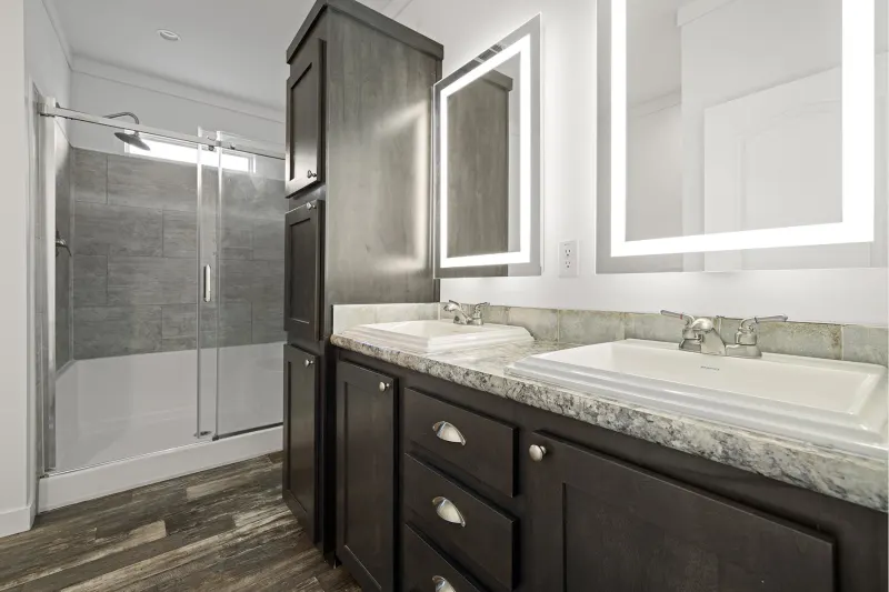 Champion community 2856443  home features
