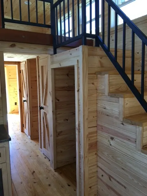 Chateau la salle | 4b 115 hybrid interior home features