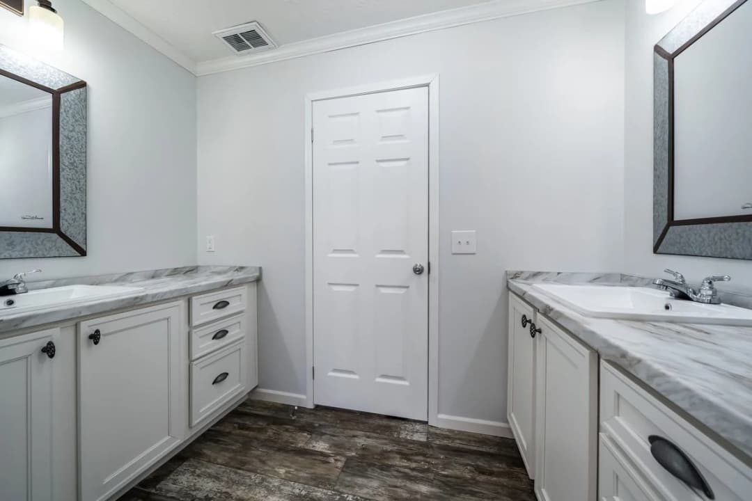 The leahy bathroom home features