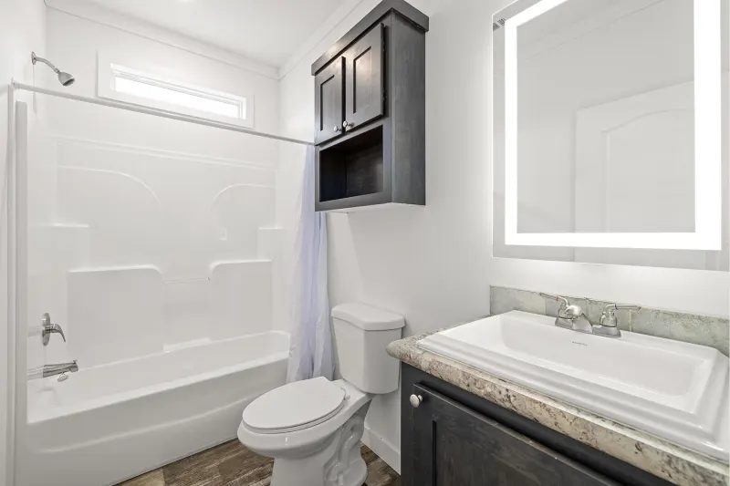 Champion community 2856443 bathroom home features