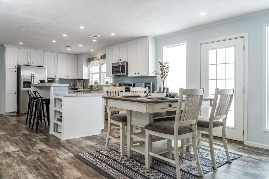 The leahy kitchen home features